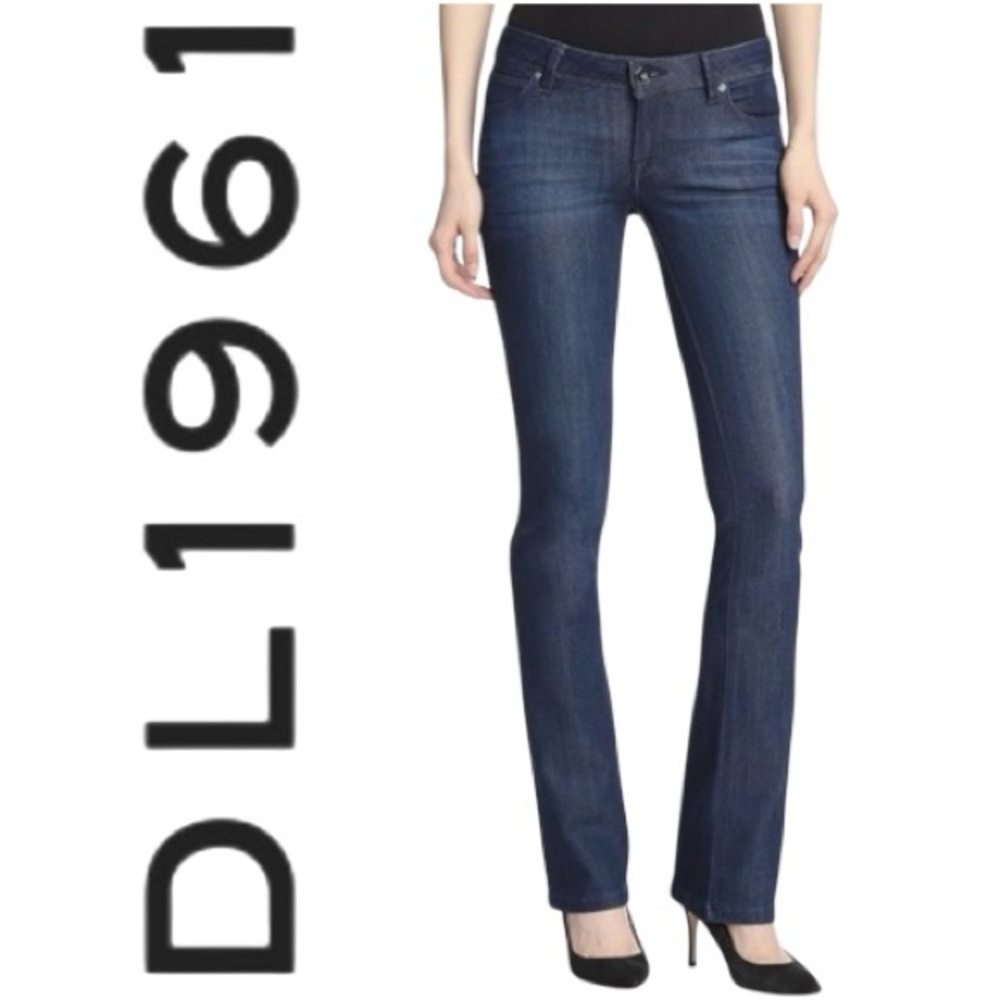 DL1961 Cindy Slim Boot Dark Wash Jeans • Size 27